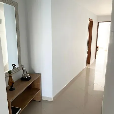 3l-4 De 3 Alcobas Con Balcon Aire Acondicionado Cerca Al Mar * Cartagena